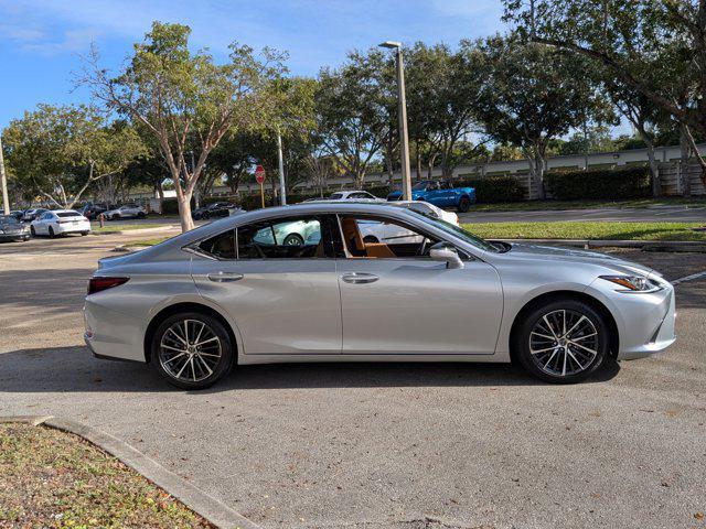 used 2022 Lexus ES 350 car, priced at $35,995