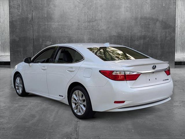 used 2015 Lexus ES 300h car, priced at $15,495