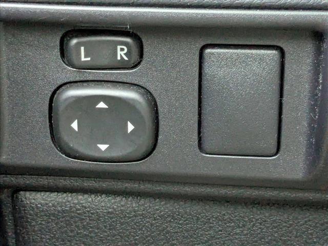 used 2015 Lexus ES 300h car, priced at $15,495