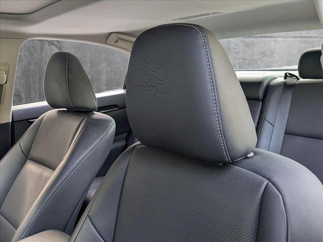 used 2015 Lexus ES 300h car, priced at $15,495