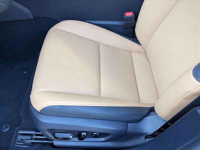 new 2025 Lexus ES 350 car, priced at $45,083