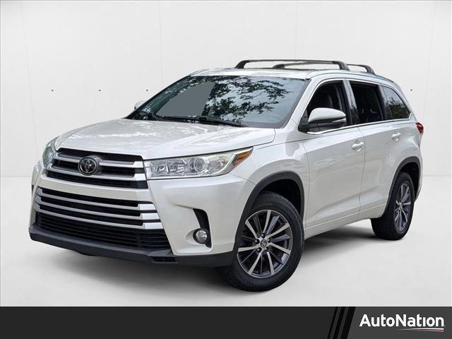used 2018 Toyota Highlander car, priced at $18,955