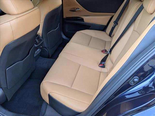 new 2025 Lexus ES 350 car, priced at $45,083