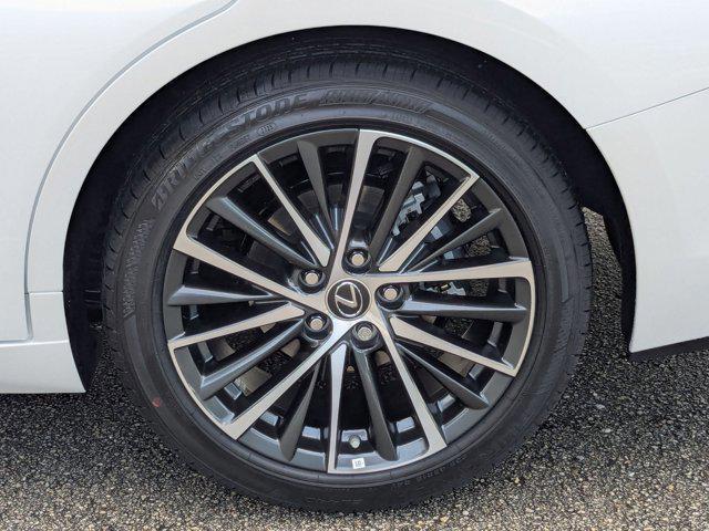new 2025 Lexus ES 350 car, priced at $47,329