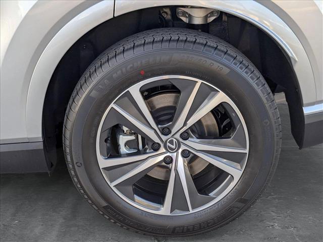 new 2025 Lexus RX 350 car, priced at $52,119