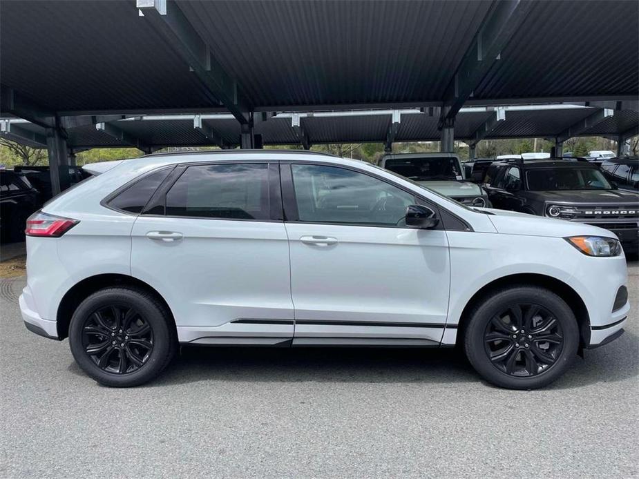 new 2023 Ford Edge car, priced at $36,900