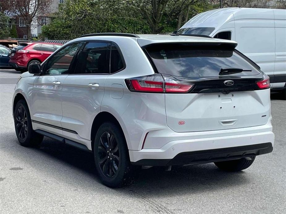 new 2023 Ford Edge car, priced at $36,900