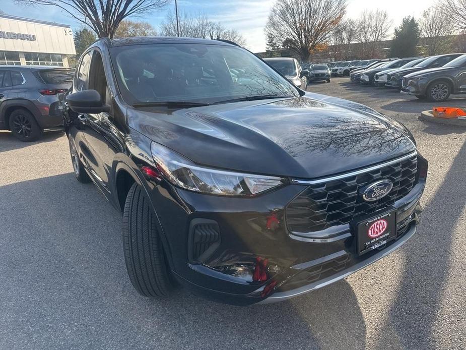 new 2024 Ford Escape car