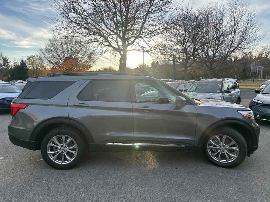 new 2024 Ford Explorer car