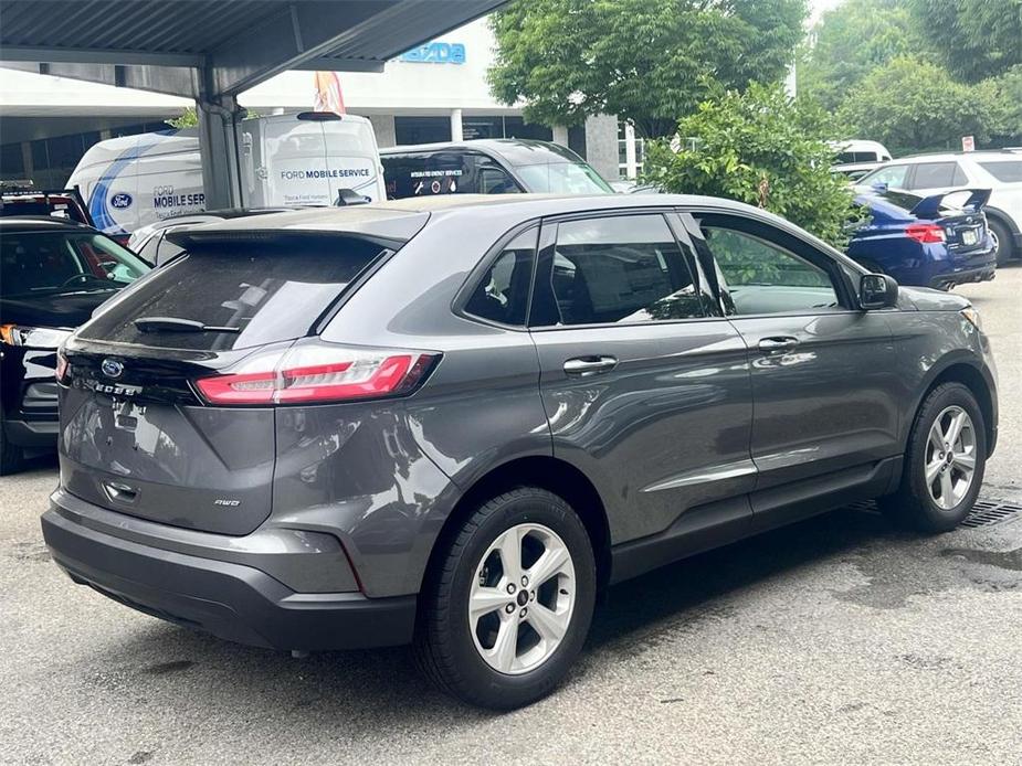 new 2024 Ford Edge car, priced at $32,060