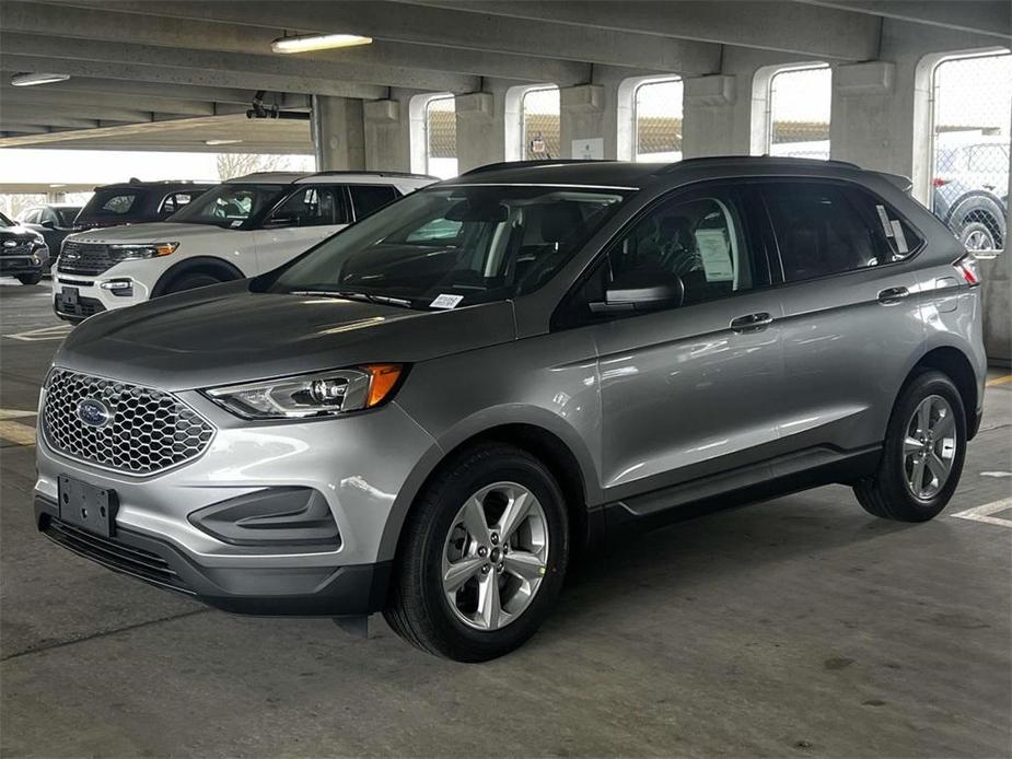 new 2024 Ford Edge car, priced at $32,425