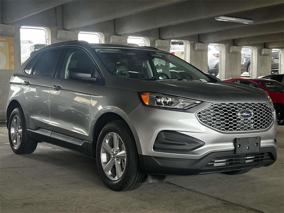 new 2024 Ford Edge car, priced at $32,425