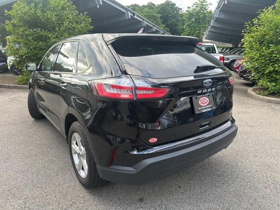 new 2024 Ford Edge car, priced at $32,400