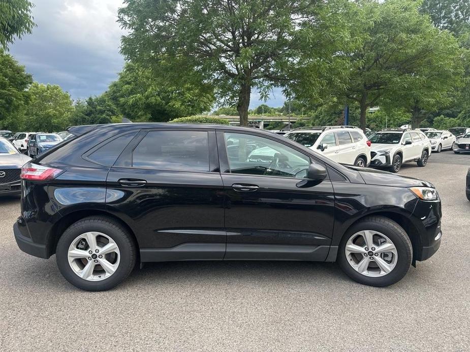 new 2024 Ford Edge car, priced at $32,400