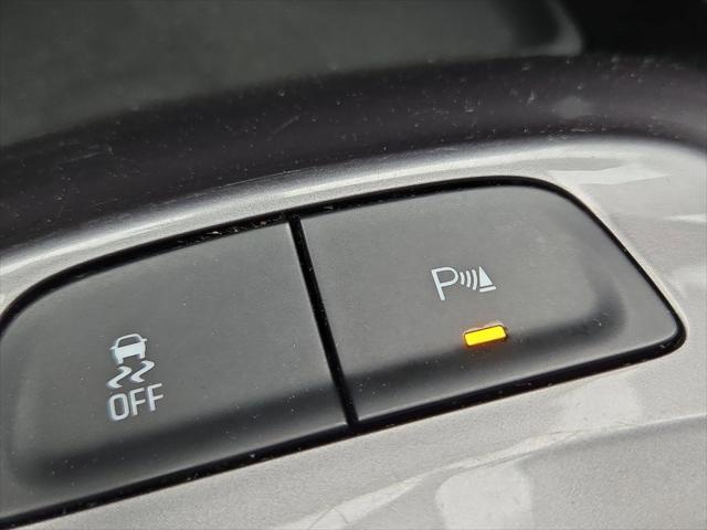 used 2021 Chevrolet Malibu car, priced at $18,768