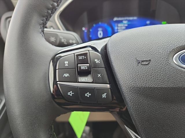 used 2022 Ford Escape car, priced at $25,717