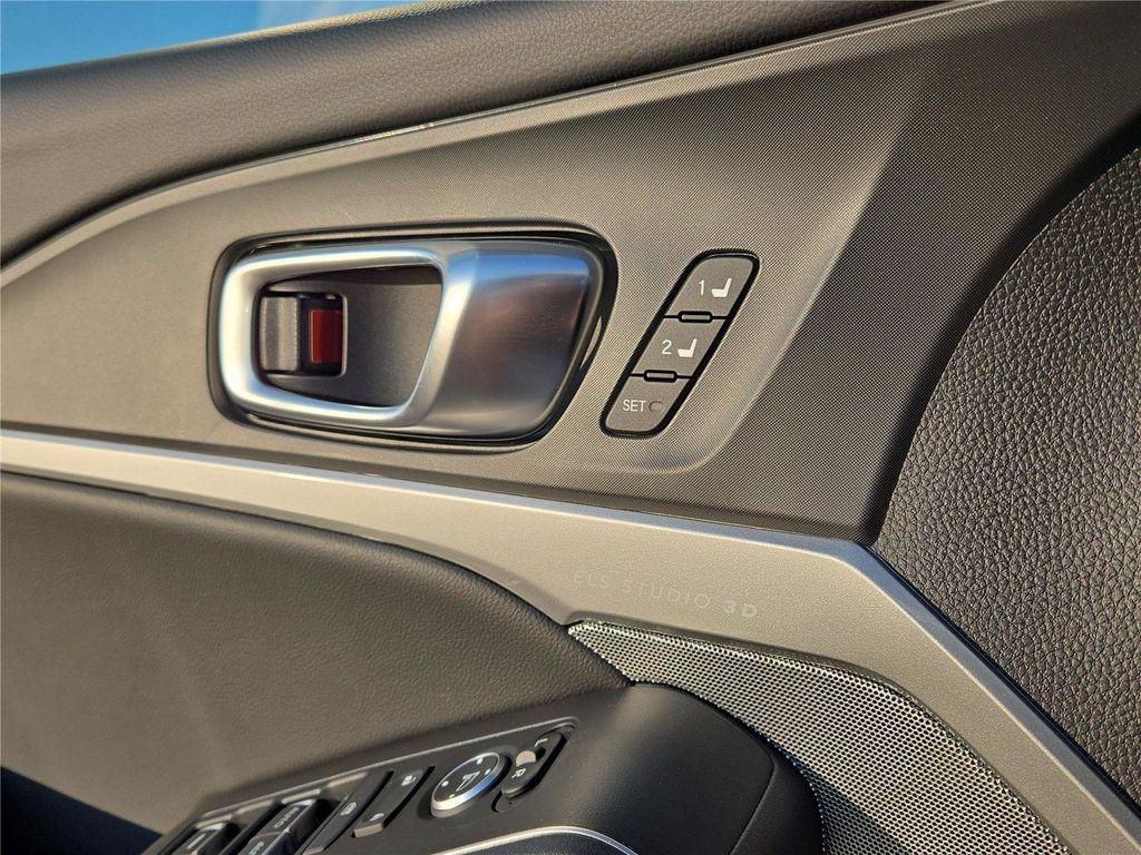 new 2025 Acura Integra car, priced at $39,195