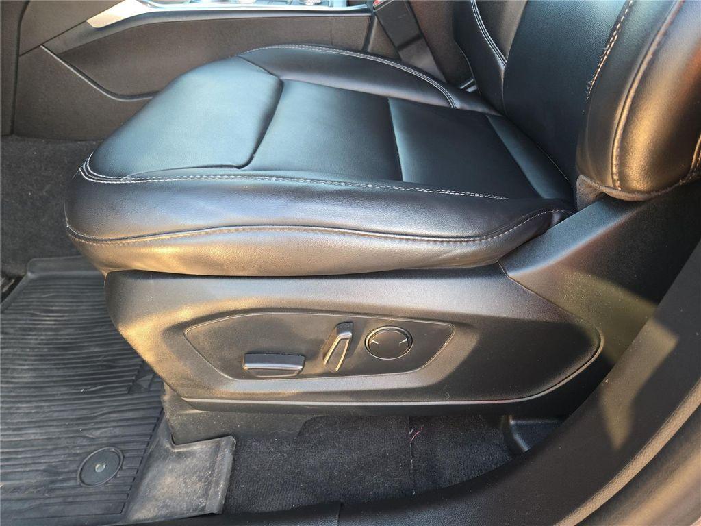 used 2022 Ford Explorer car, priced at $30,699