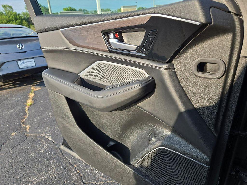used 2023 Acura MDX car, priced at $40,766