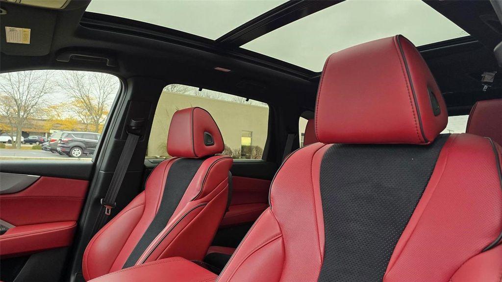 used 2023 Acura MDX car, priced at $42,265