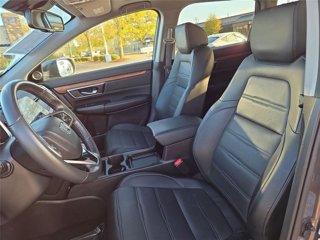 used 2022 Honda CR-V car, priced at $29,677