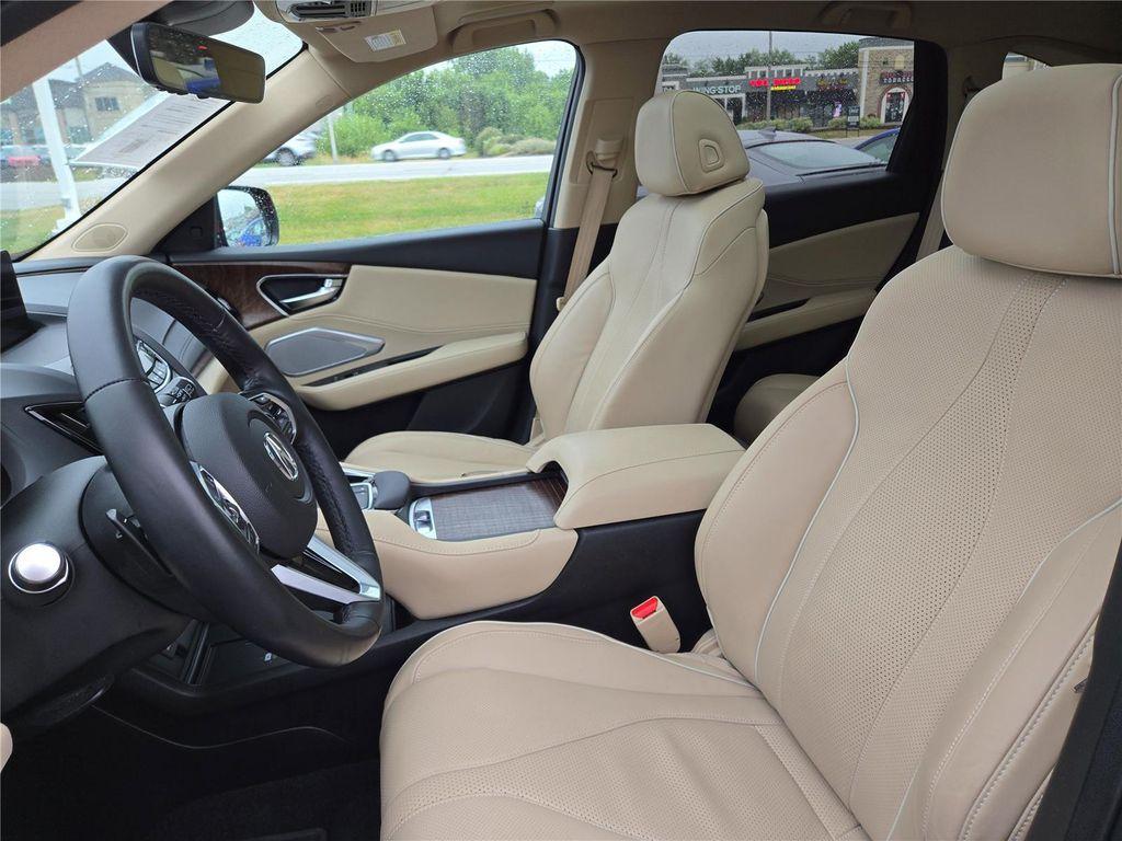 used 2023 Acura RDX car, priced at $37,724