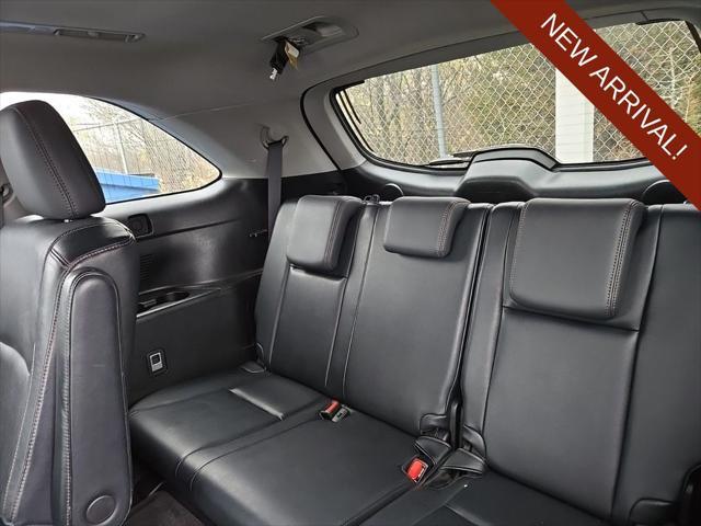 used 2014 Toyota Highlander Hybrid car, priced at $17,599