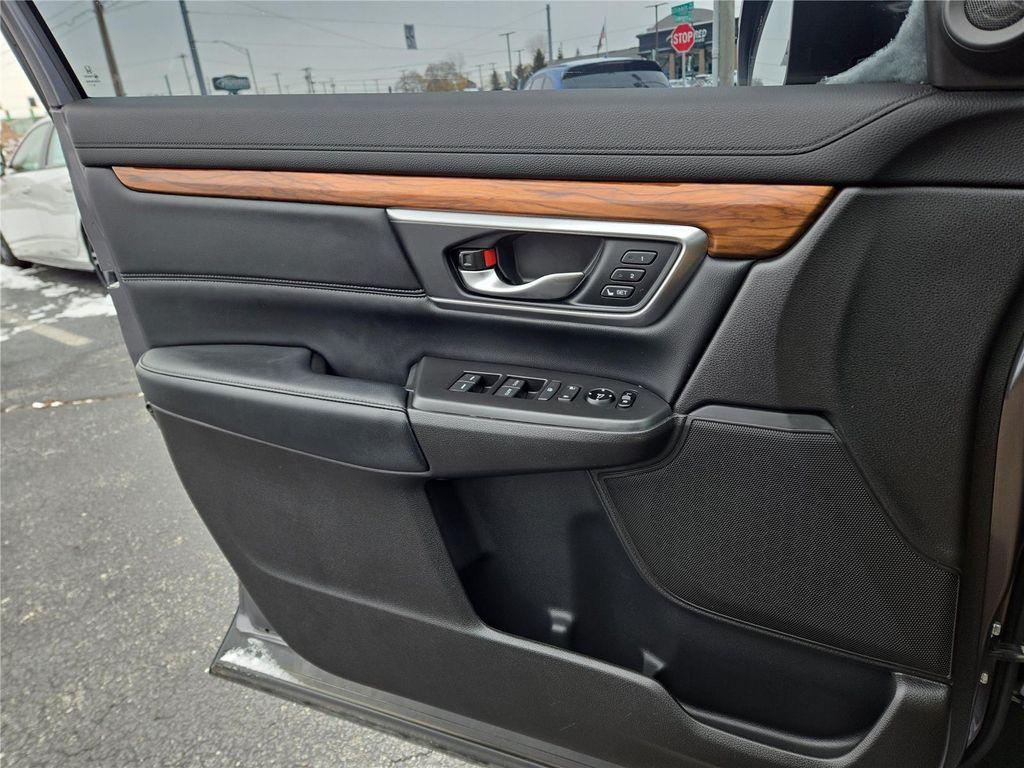 used 2019 Honda CR-V car, priced at $23,768