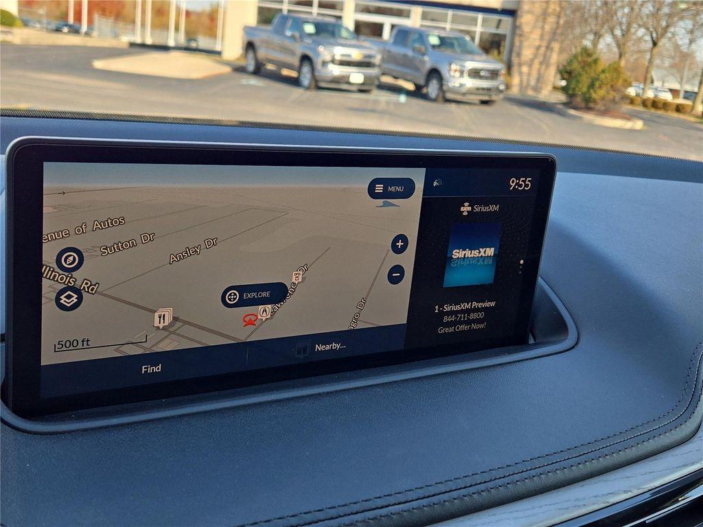 used 2022 Acura MDX car, priced at $36,651