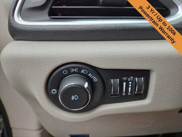 used 2023 Chrysler Pacifica car, priced at $28,588