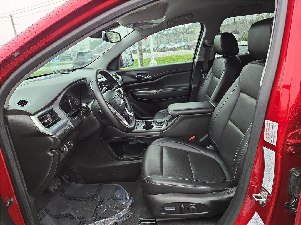 used 2023 GMC Acadia car, priced at $25,879