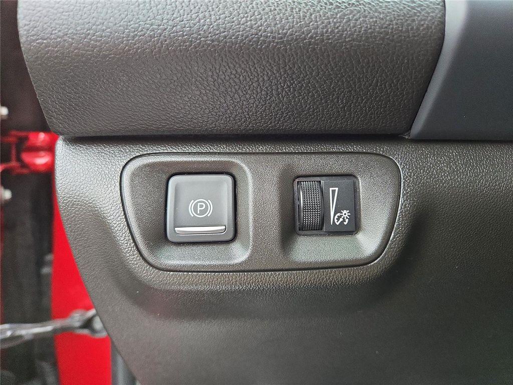 used 2023 GMC Acadia car, priced at $25,879