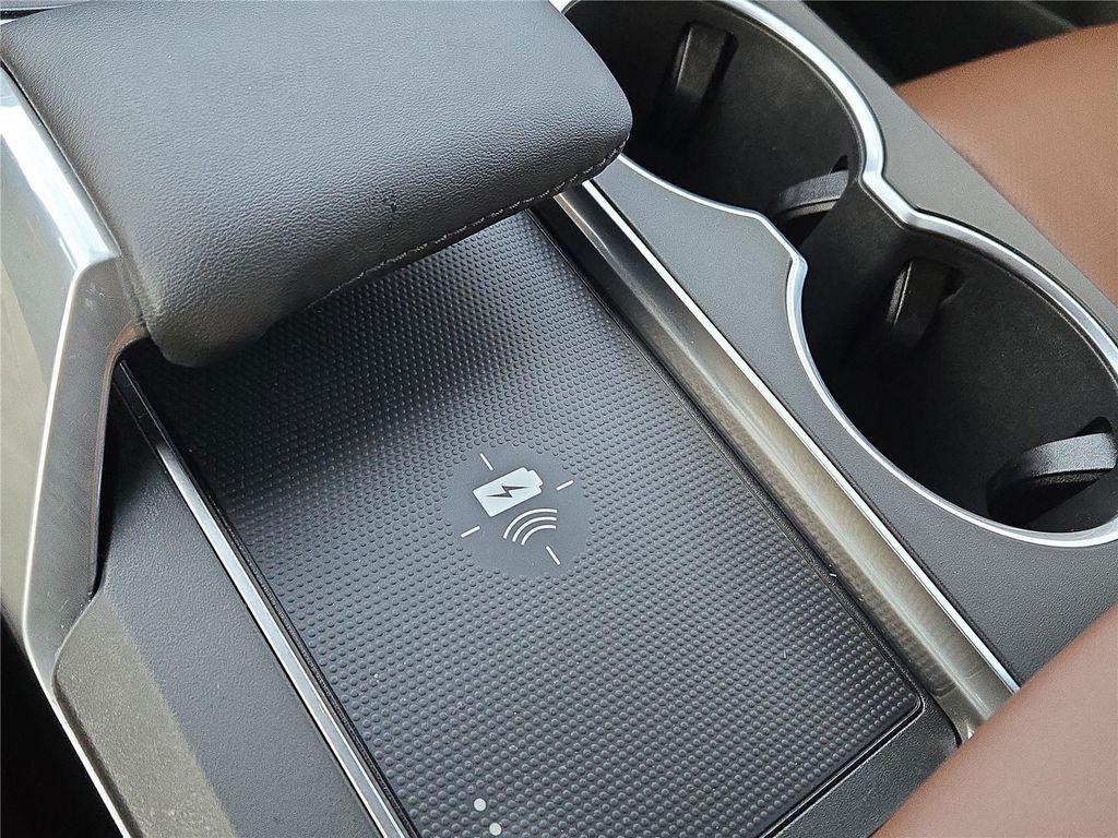 used 2022 Acura MDX car, priced at $34,736