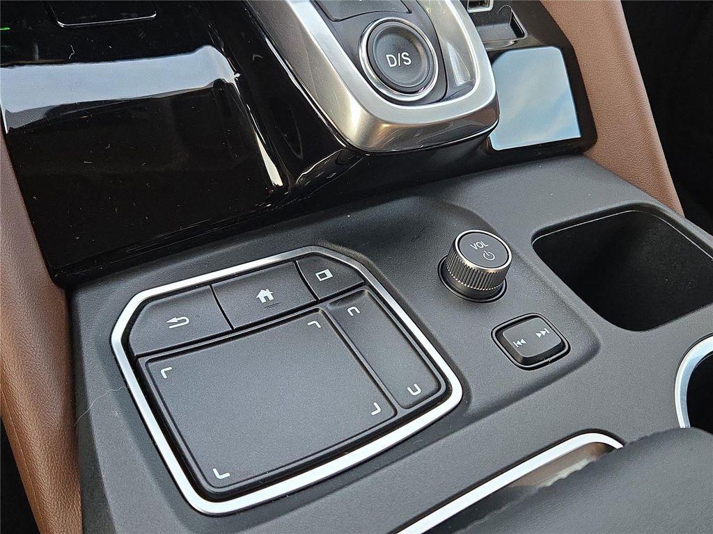 used 2022 Acura MDX car, priced at $34,736