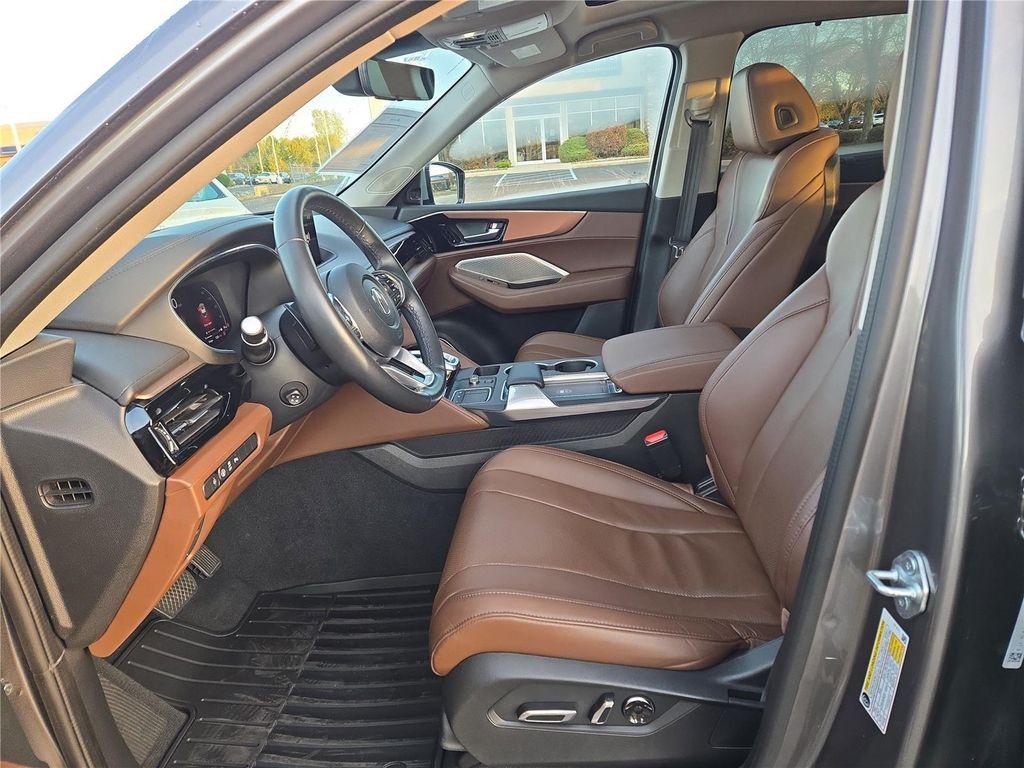 used 2022 Acura MDX car, priced at $34,736