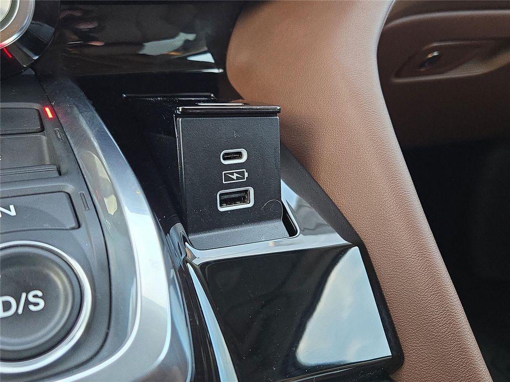 used 2022 Acura MDX car, priced at $34,736