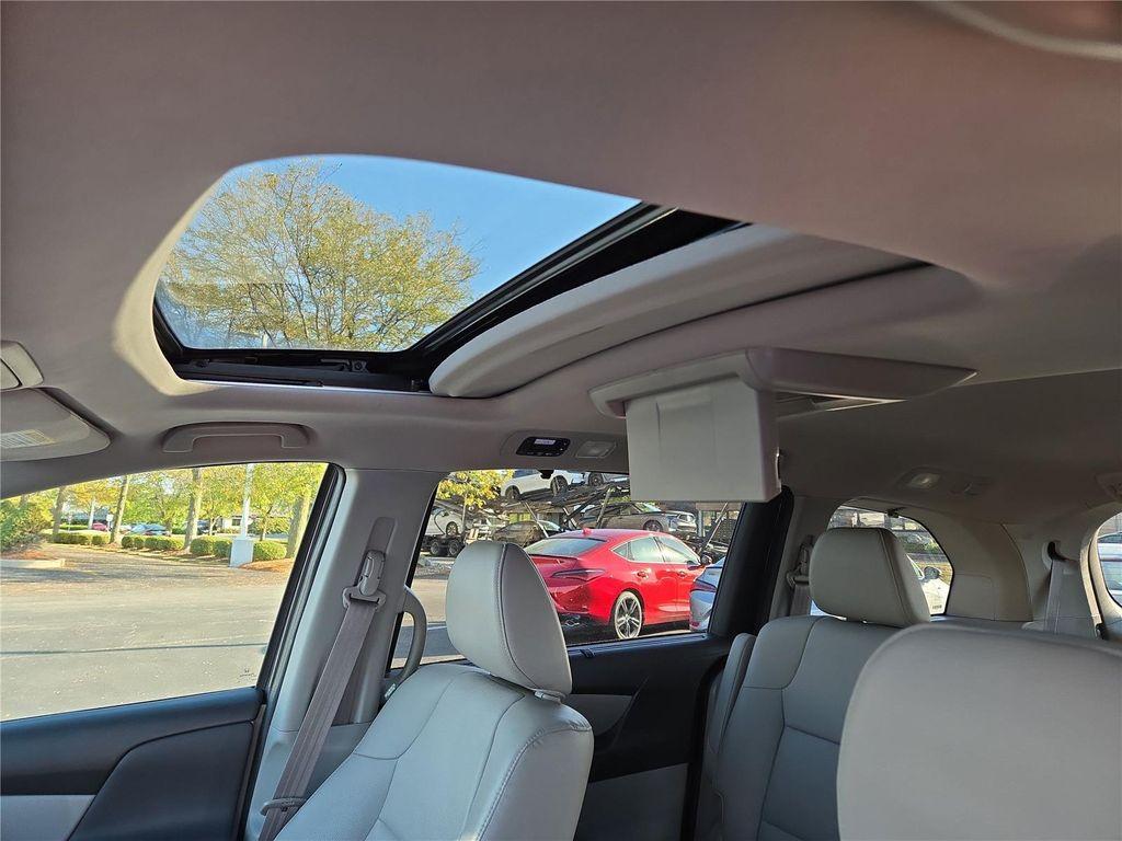 used 2015 Honda Odyssey car, priced at $10,499