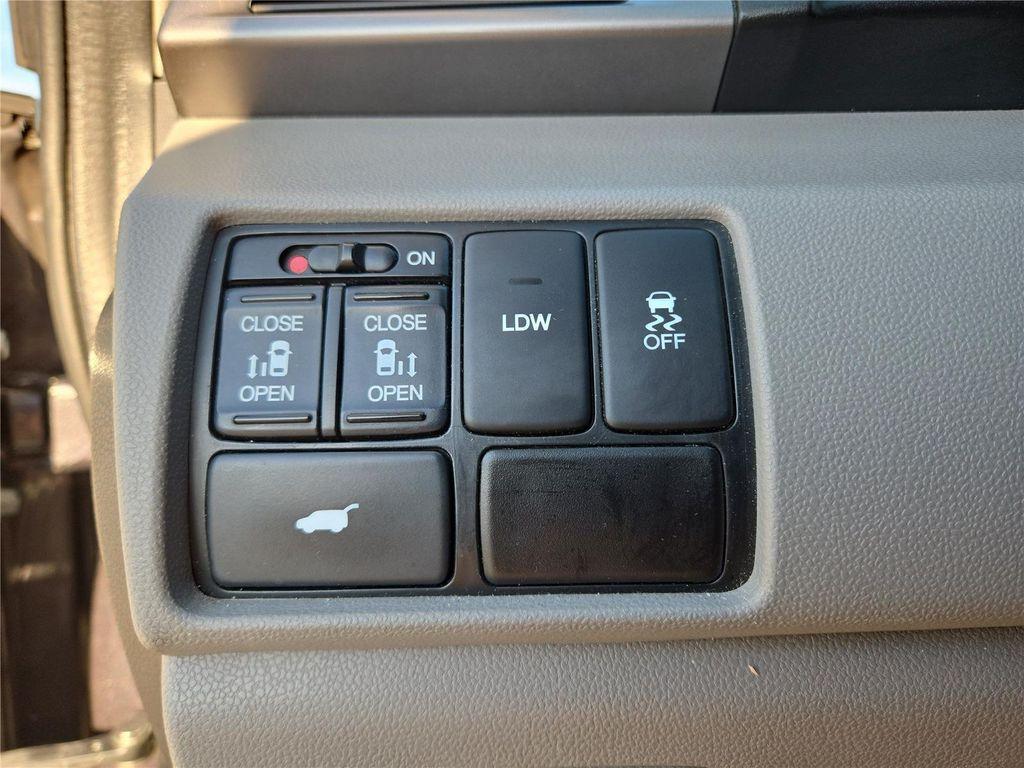 used 2015 Honda Odyssey car, priced at $10,499
