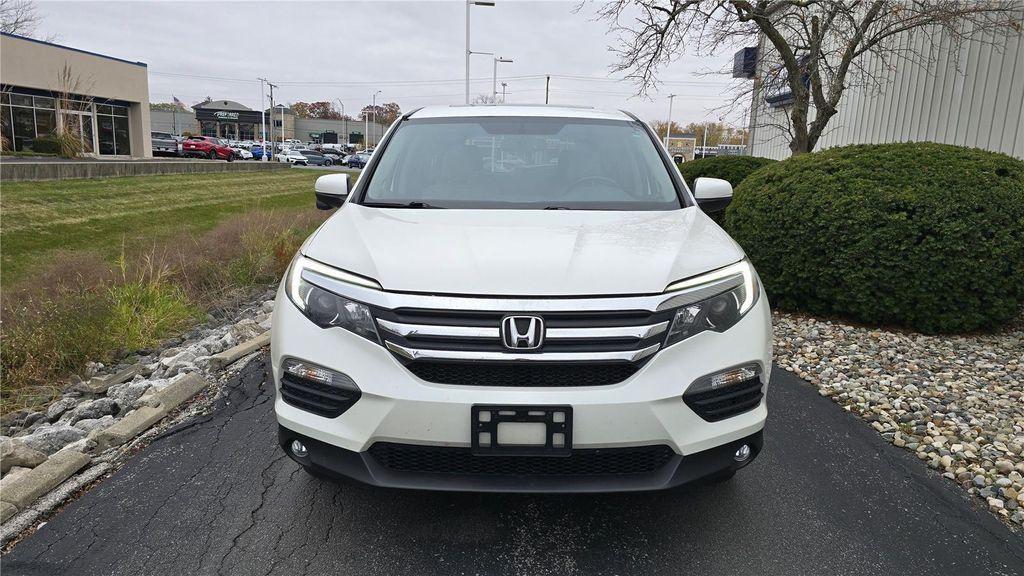 used 2016 Honda Pilot car, priced at $17,303