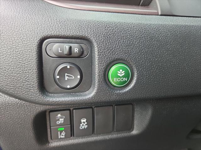 used 2022 Honda Pilot car, priced at $30,528