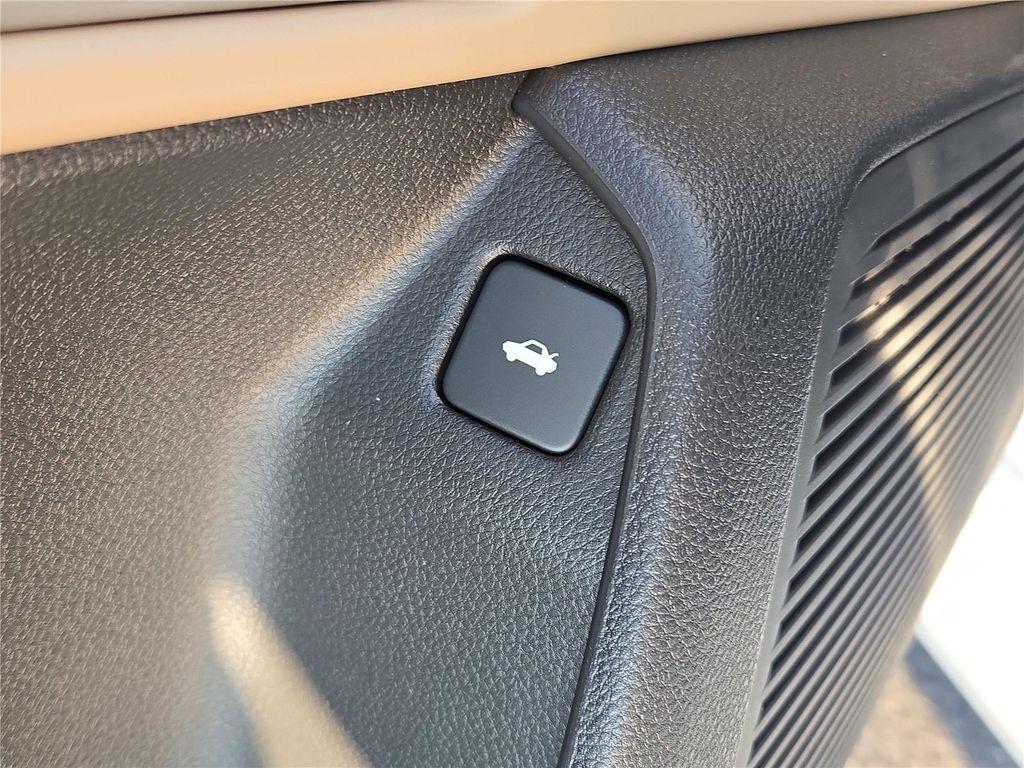 new 2025 Acura TLX car, priced at $47,195