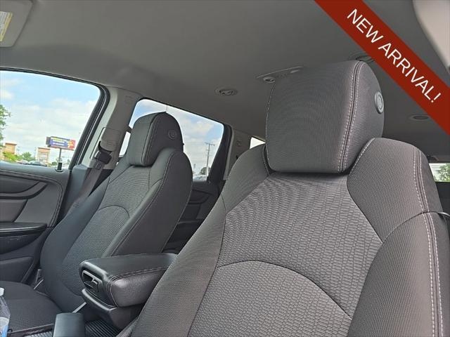 used 2017 Chevrolet Traverse car, priced at $13,512