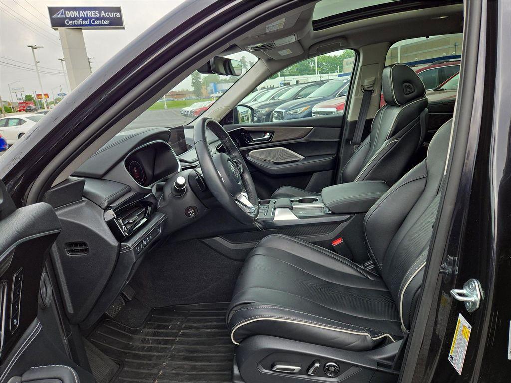 used 2023 Acura MDX car, priced at $43,978
