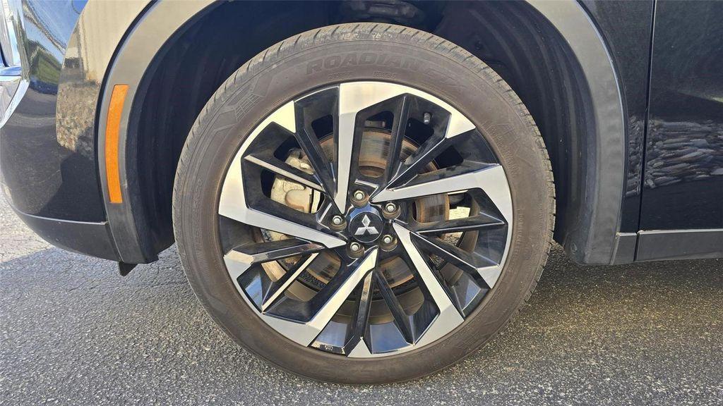used 2023 Mitsubishi Outlander PHEV car, priced at $29,946