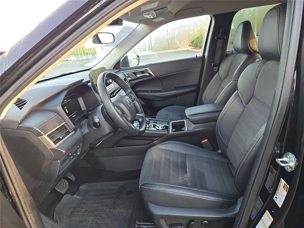 used 2023 Mitsubishi Outlander PHEV car, priced at $27,399