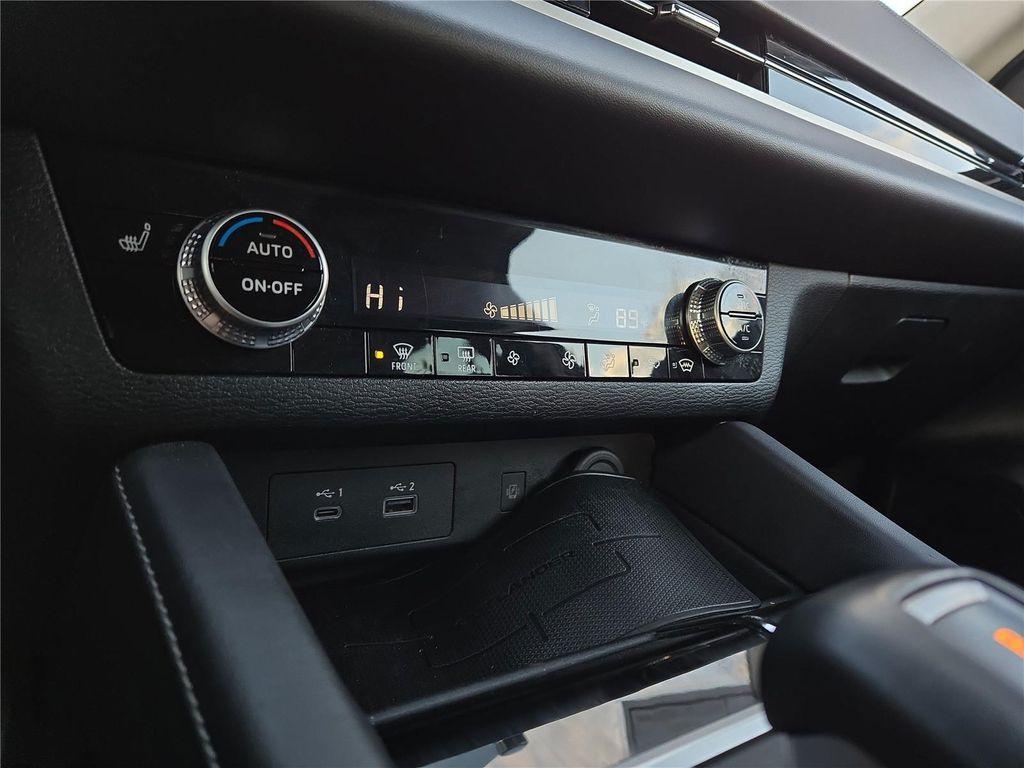 used 2023 Mitsubishi Outlander PHEV car, priced at $27,399