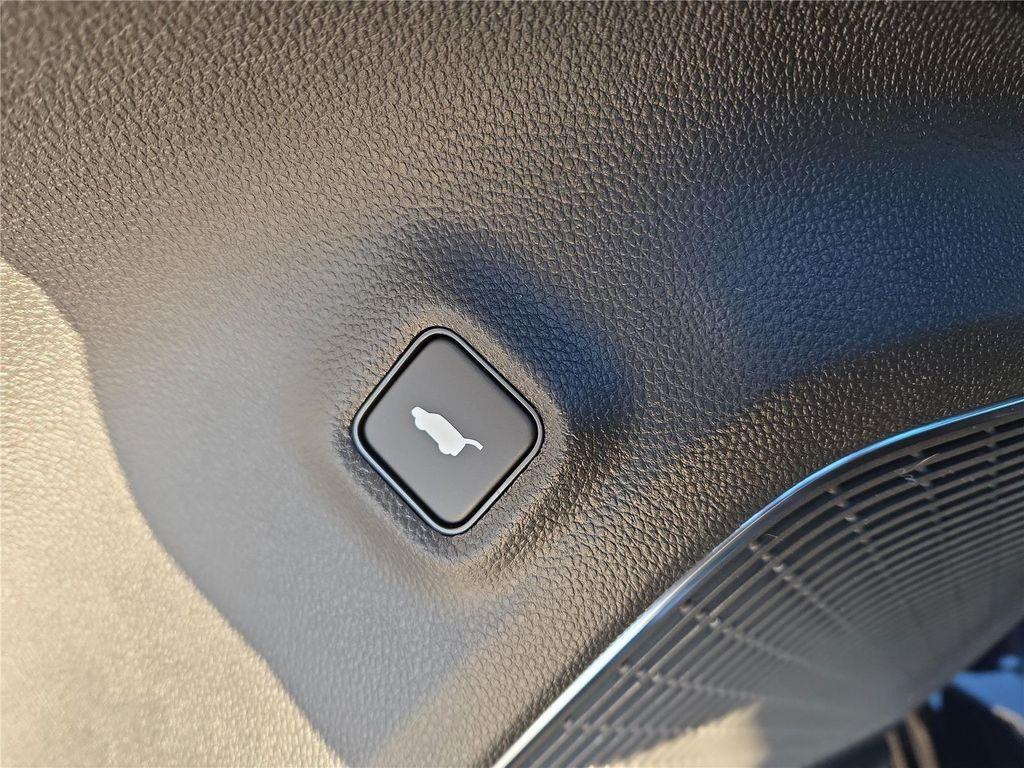 new 2026 Acura MDX car, priced at $77,800