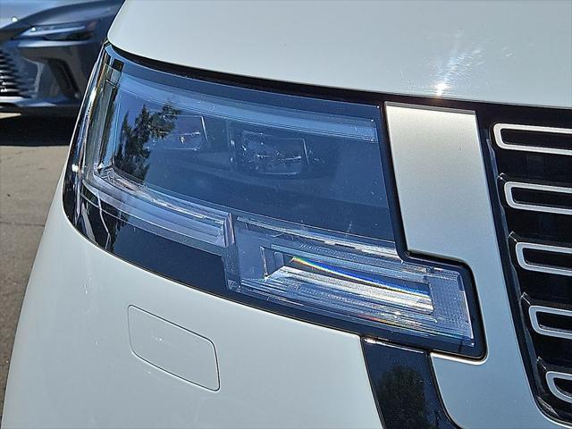 used 2024 Land Rover Range Rover car, priced at $113,382