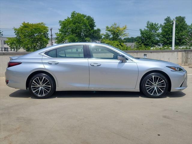 used 2022 Lexus ES 250 car, priced at $34,786