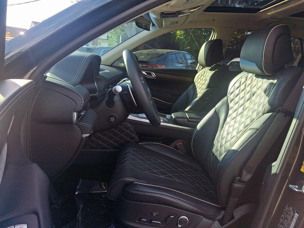 used 2022 Genesis GV80 car, priced at $45,750